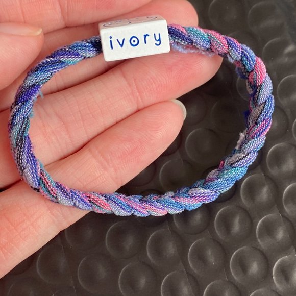 Ivory Ella - Cute Accent Elastic Bracelet or Hair Tie. - Picture 3 of 3